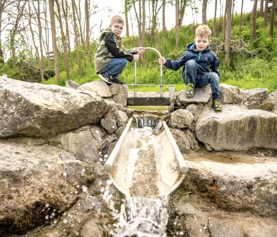 Wasser Marsch - Wasserspielplatz Mertloch, © Eifel Tourismus GmbH, Dominik Ketz