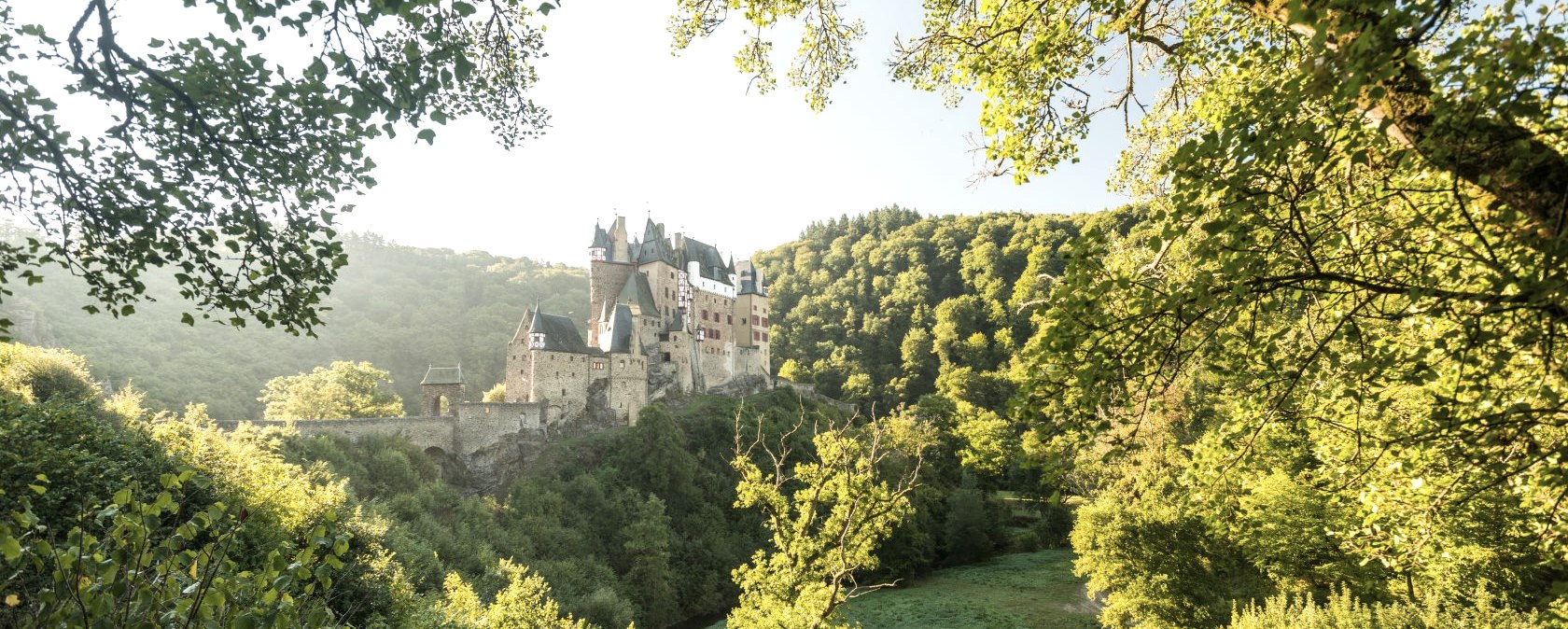 Blick auf die Burg Eltz, © Rheinland-Pfalz Tourismus GmbH, D. Ketz