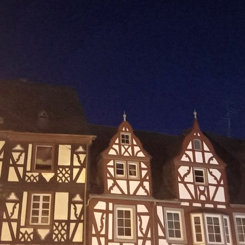 Münstermaifeld bei Nacht